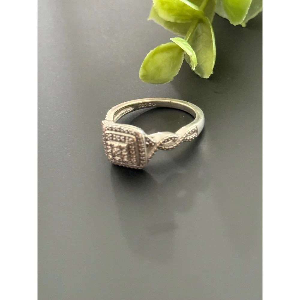 Sterling Silver 925 Diamond Accent Square Halo Infinity Band Ring Size 7